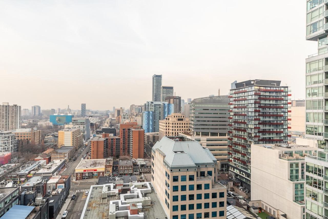 Luxury 2 Bedroom In The Heart Of Entertainment District W/ Cn Tower View Toronto Dış mekan fotoğraf