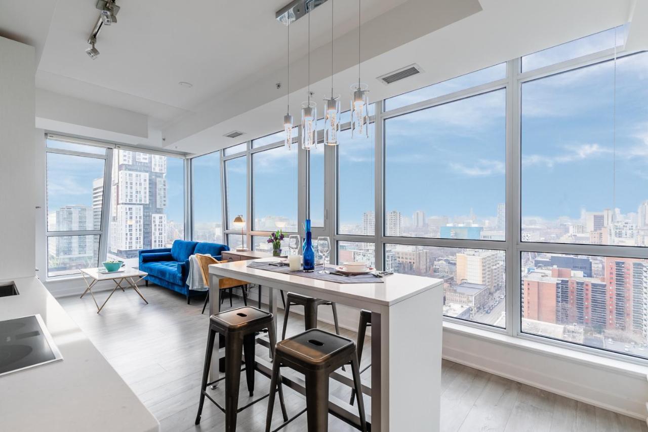 Luxury 2 Bedroom In The Heart Of Entertainment District W/ Cn Tower View Toronto Dış mekan fotoğraf