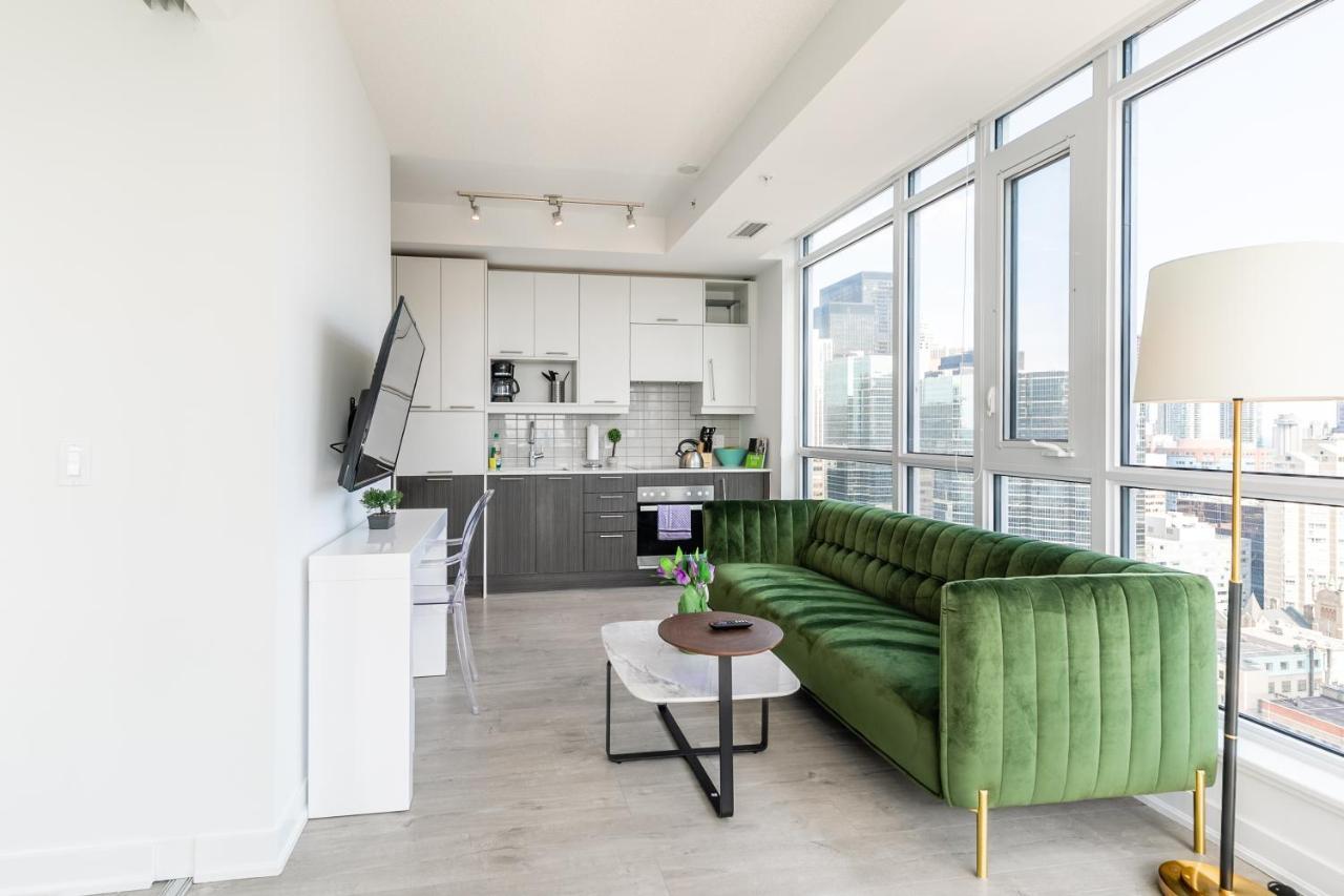 Luxury 2 Bedroom In The Heart Of Entertainment District W/ Cn Tower View Toronto Dış mekan fotoğraf